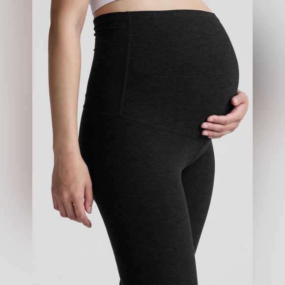 Beyond the Bump Black Maternity Leggings - Picture 4 of 8